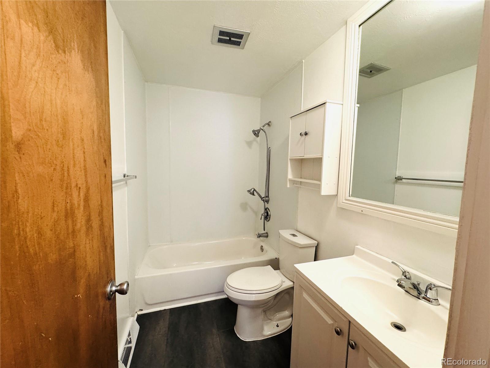 MLS Image #13 for 6040 w elmhurst drive,littleton, Colorado