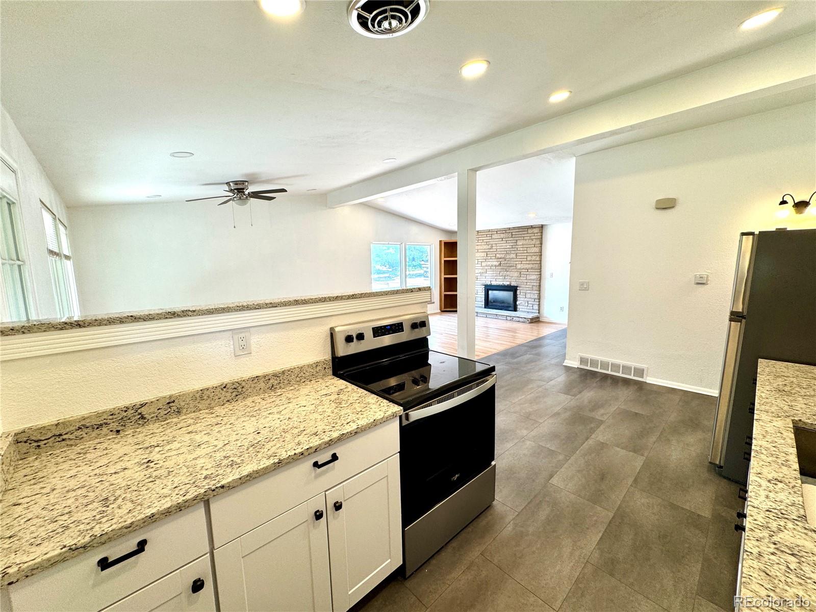 MLS Image #7 for 6040 w elmhurst drive,littleton, Colorado