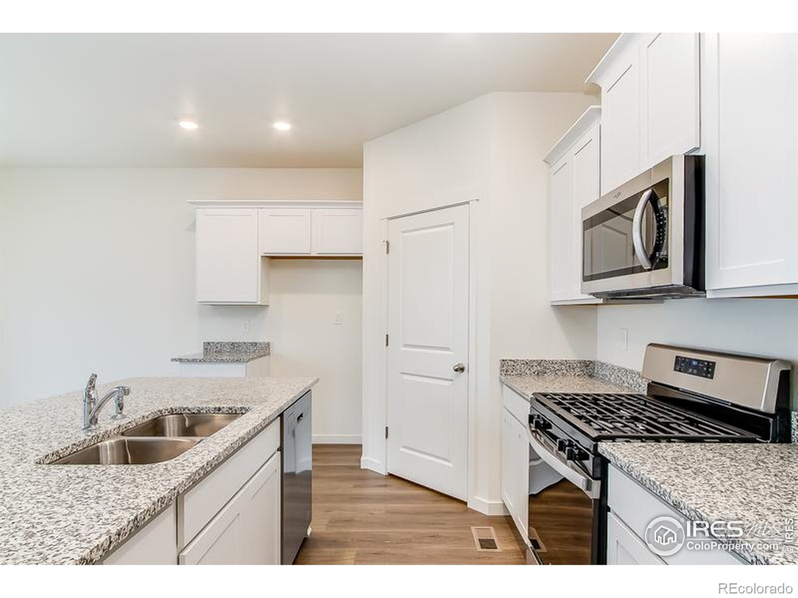 MLS Image #9 for 6322  globeflower street,wellington, Colorado
