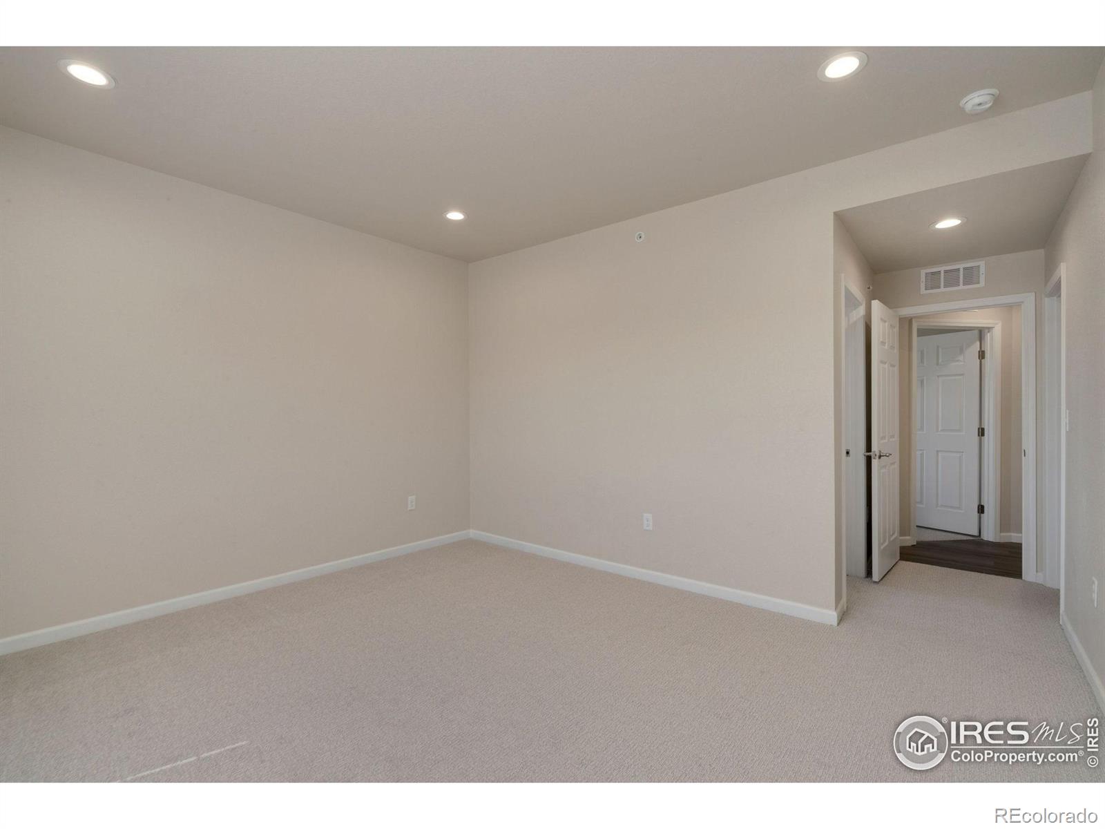 MLS Image #16 for 875 e 78th avenue,denver, Colorado