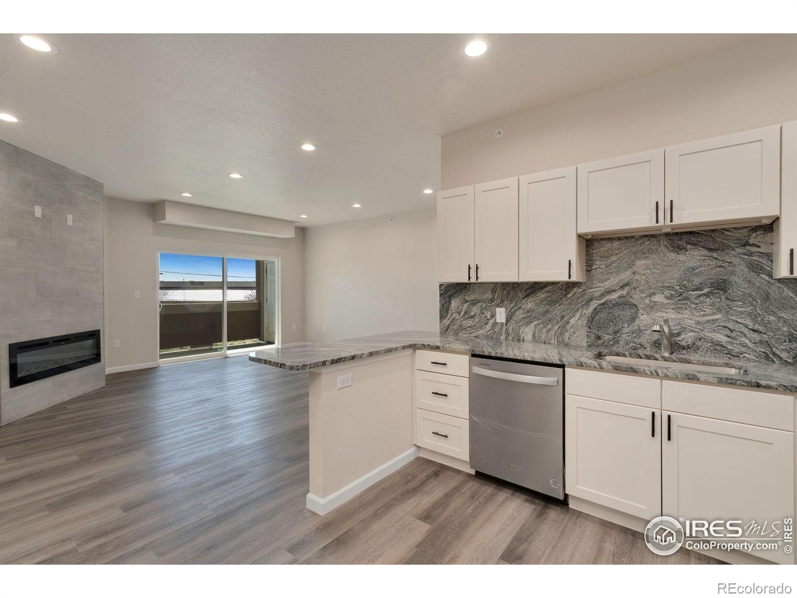 MLS Image #4 for 875 e 78th avenue,denver, Colorado