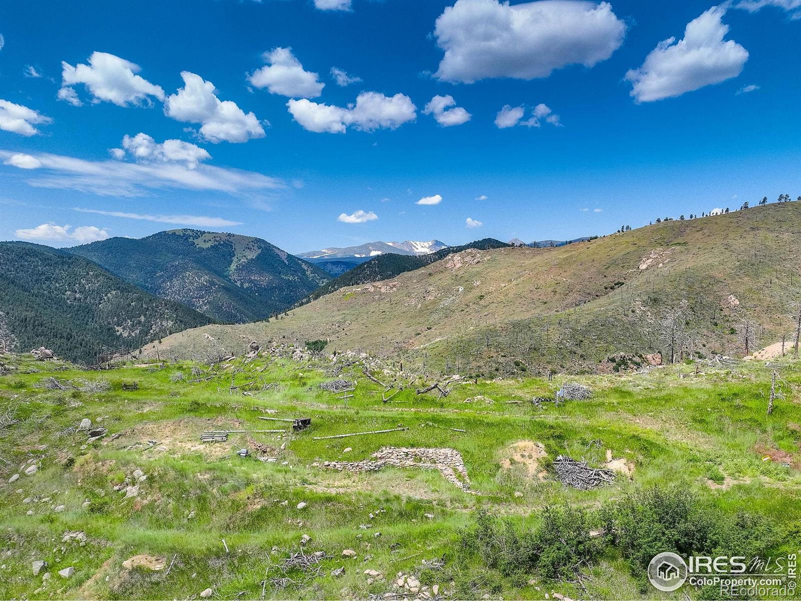 MLS Image #26 for 300  shining star trail,boulder, Colorado