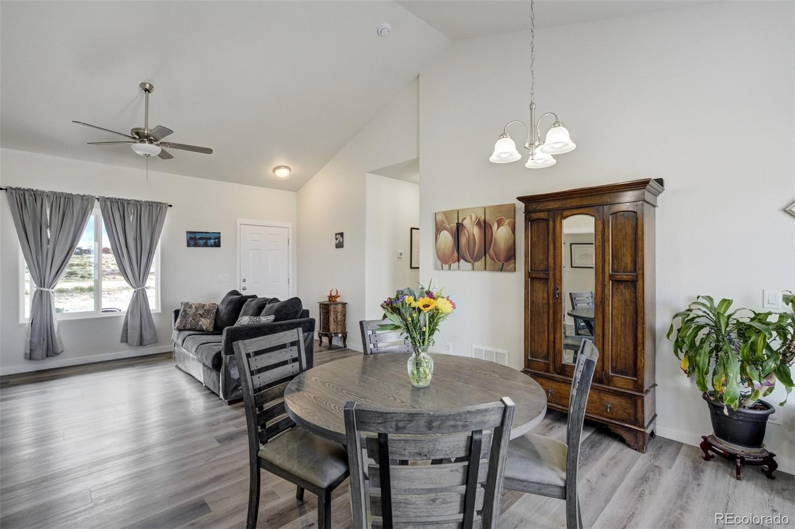 MLS Image #11 for 1592  hogan place,pueblo, Colorado