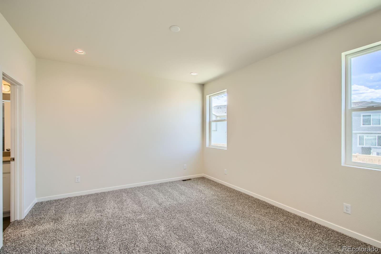 MLS Image #14 for 9085  rifle street,commerce city, Colorado