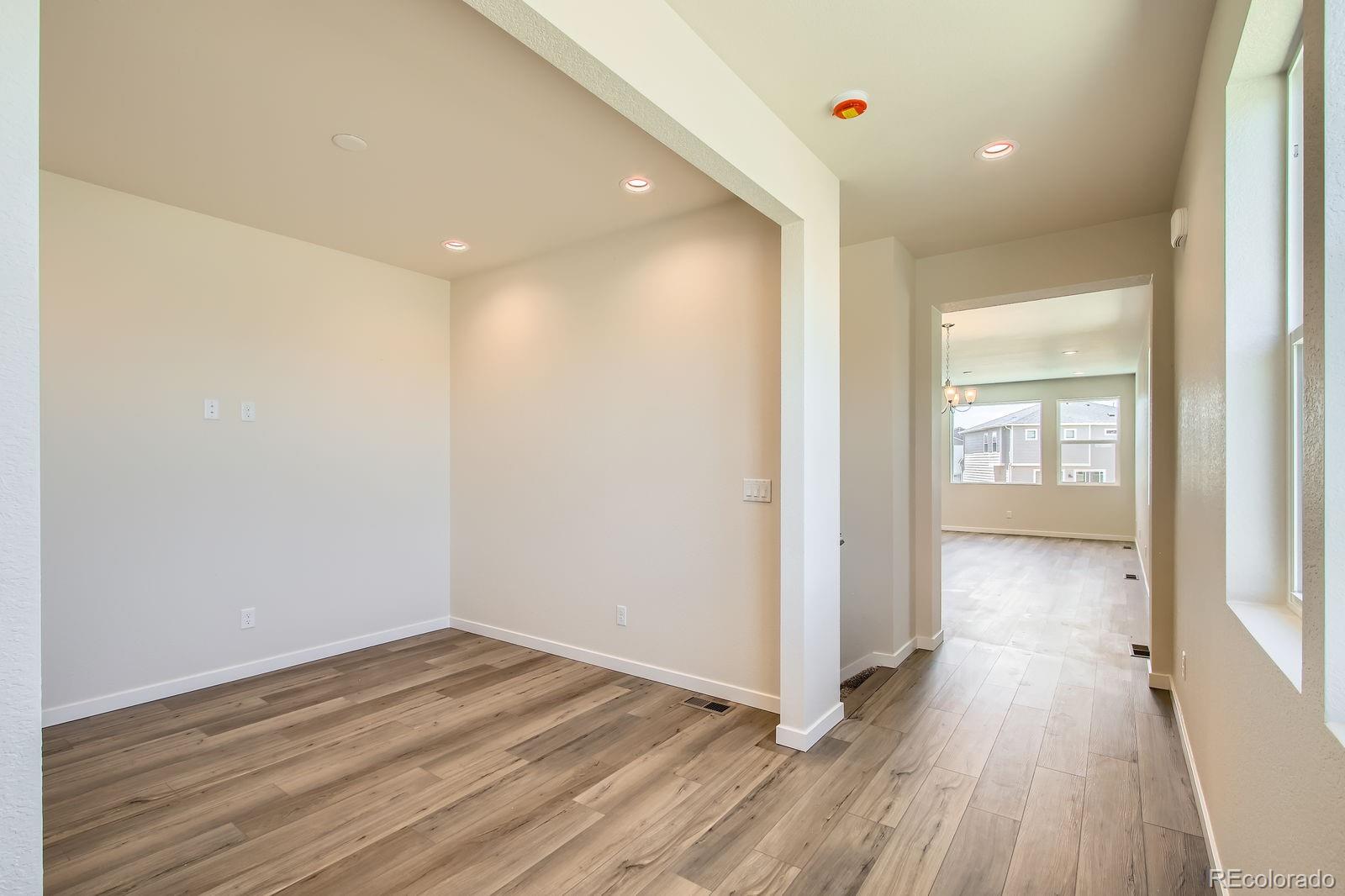 MLS Image #26 for 9085  rifle street,commerce city, Colorado