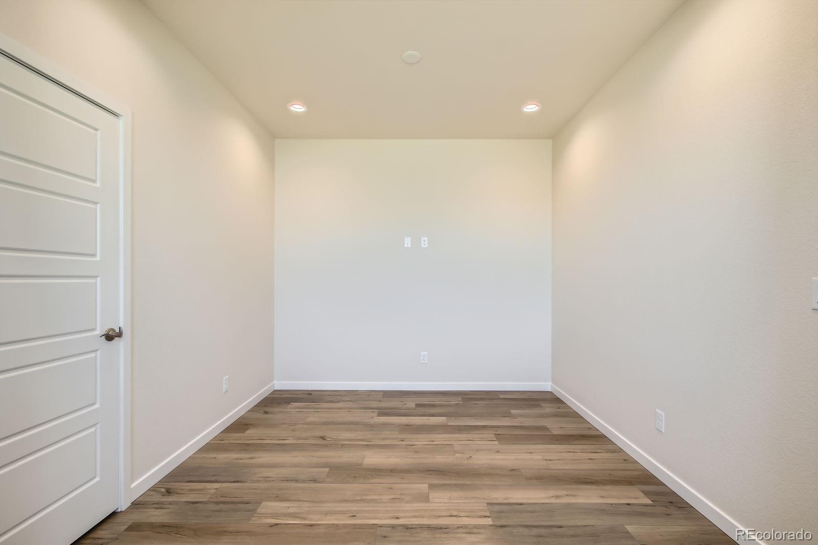 MLS Image #7 for 9085  rifle street,commerce city, Colorado