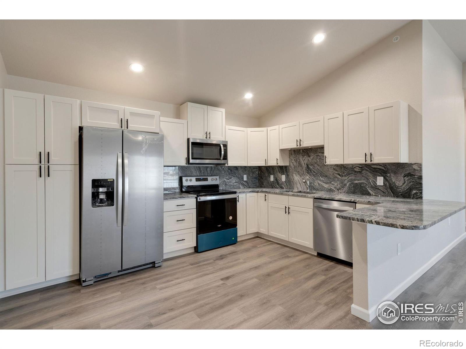 MLS Image #9 for 875 e 78th avenue,denver, Colorado