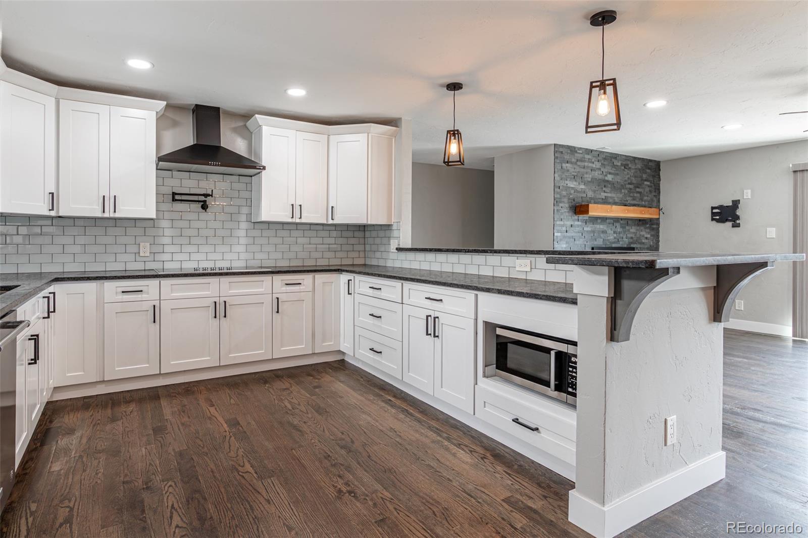 MLS Image #6 for 721  forest view road,monument, Colorado