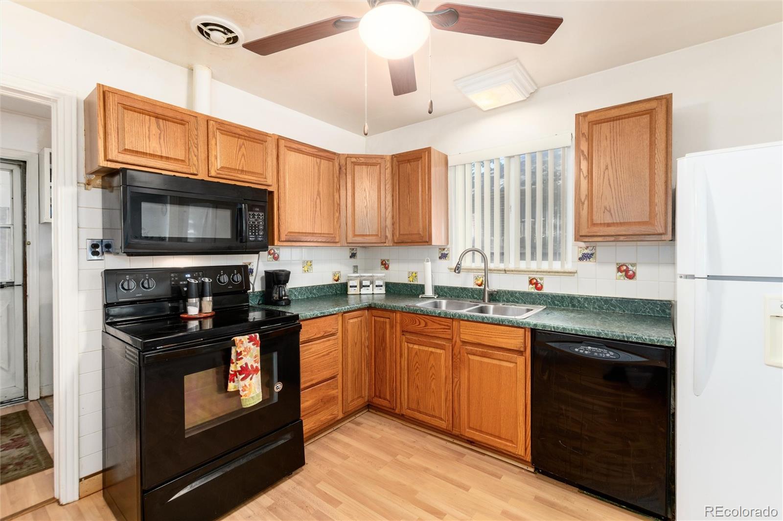 MLS Image #14 for 2635  julian street,denver, Colorado