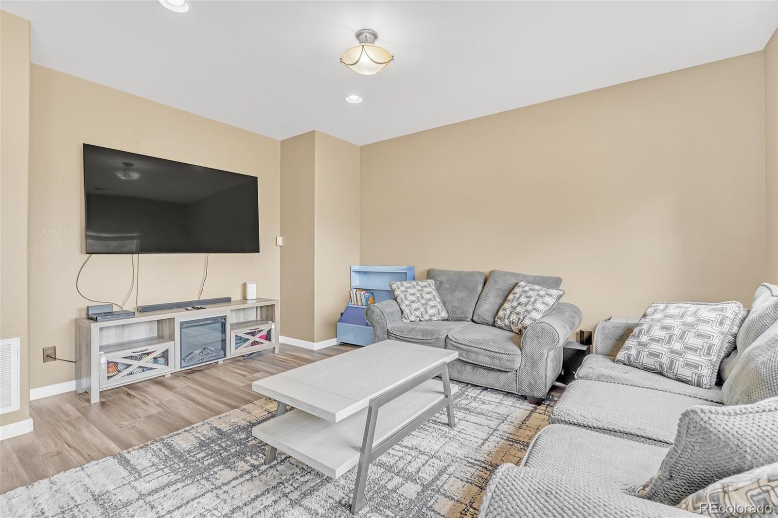 MLS Image #15 for 19463 e hollow creek drive,parker, Colorado