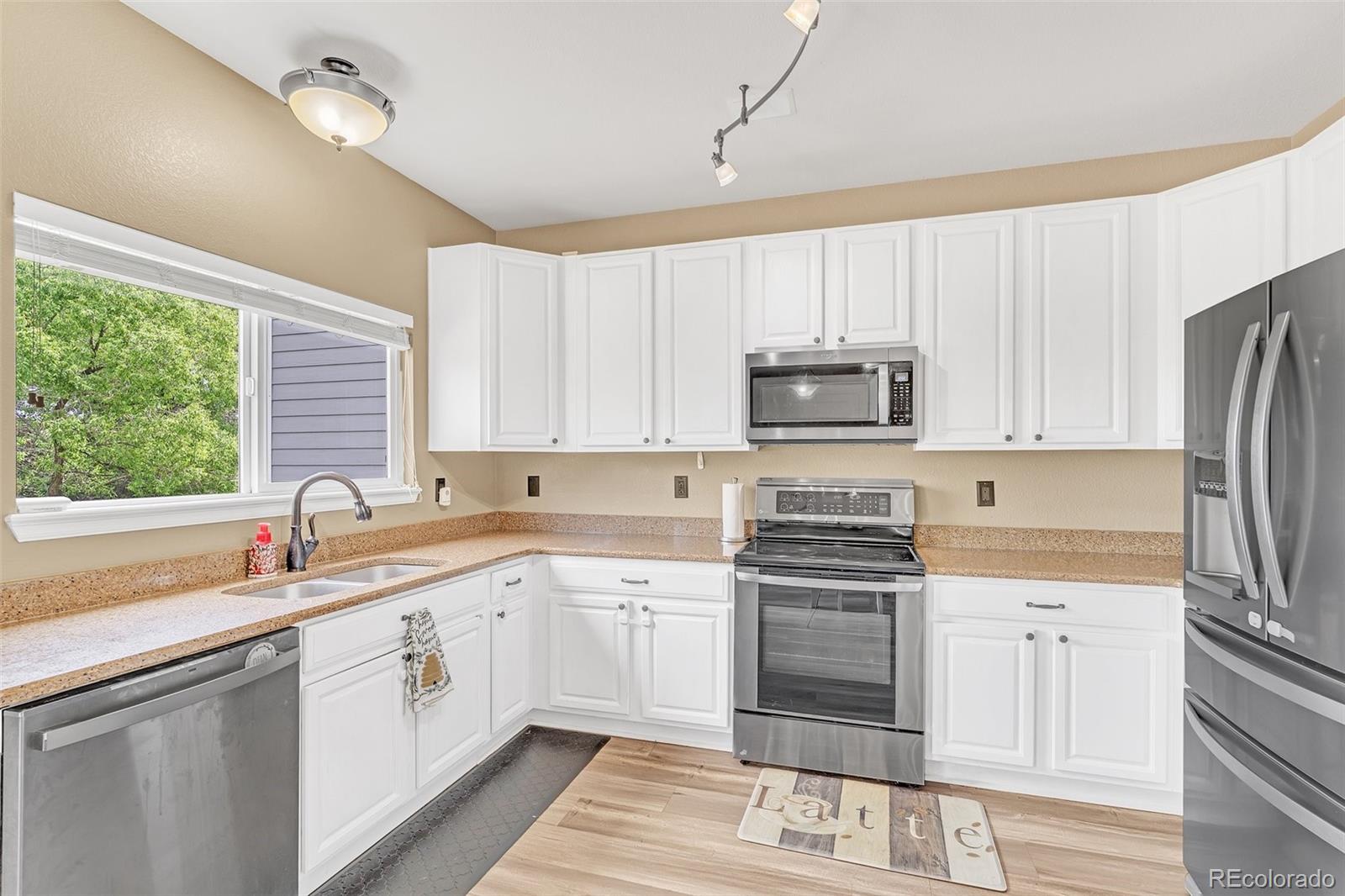 MLS Image #3 for 19463 e hollow creek drive,parker, Colorado