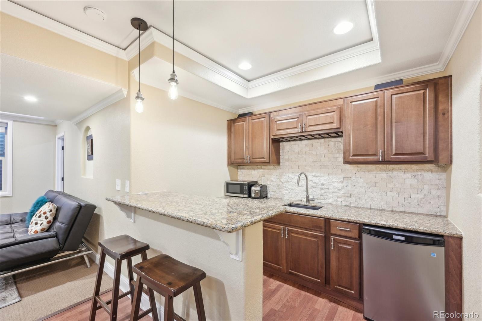 MLS Image #19 for 7902 e 49th place,denver, Colorado