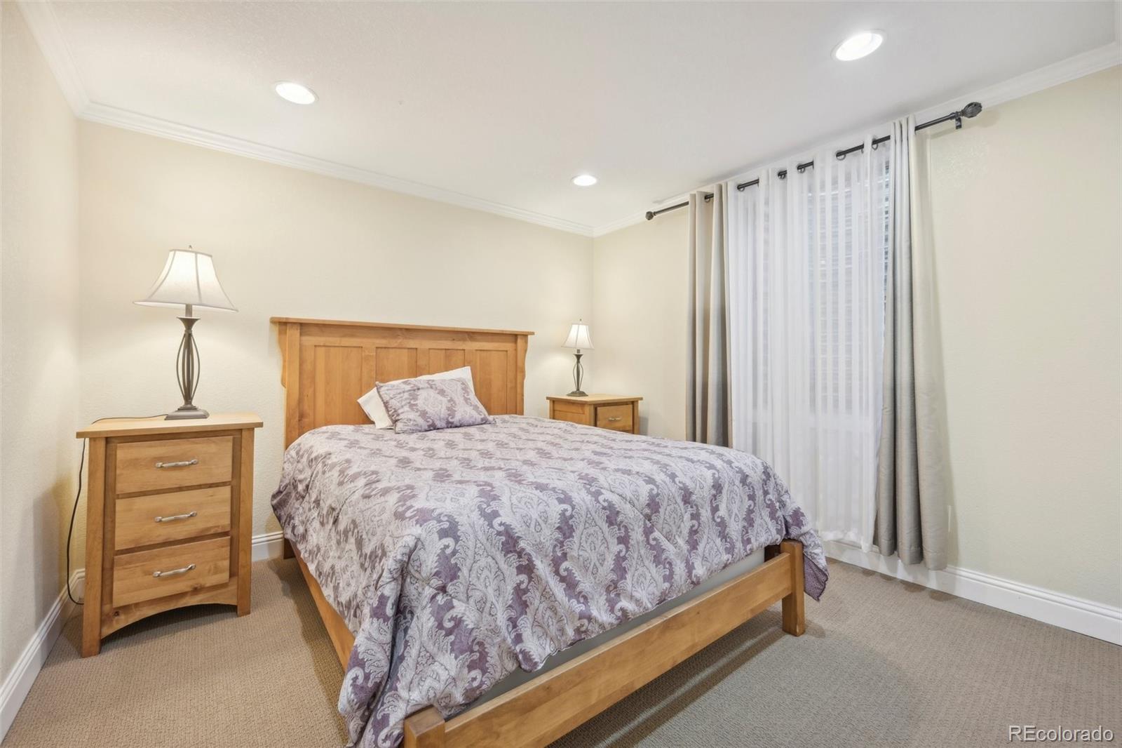 MLS Image #21 for 7902 e 49th place,denver, Colorado