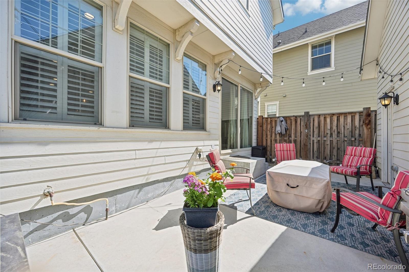 MLS Image #24 for 7902 e 49th place,denver, Colorado