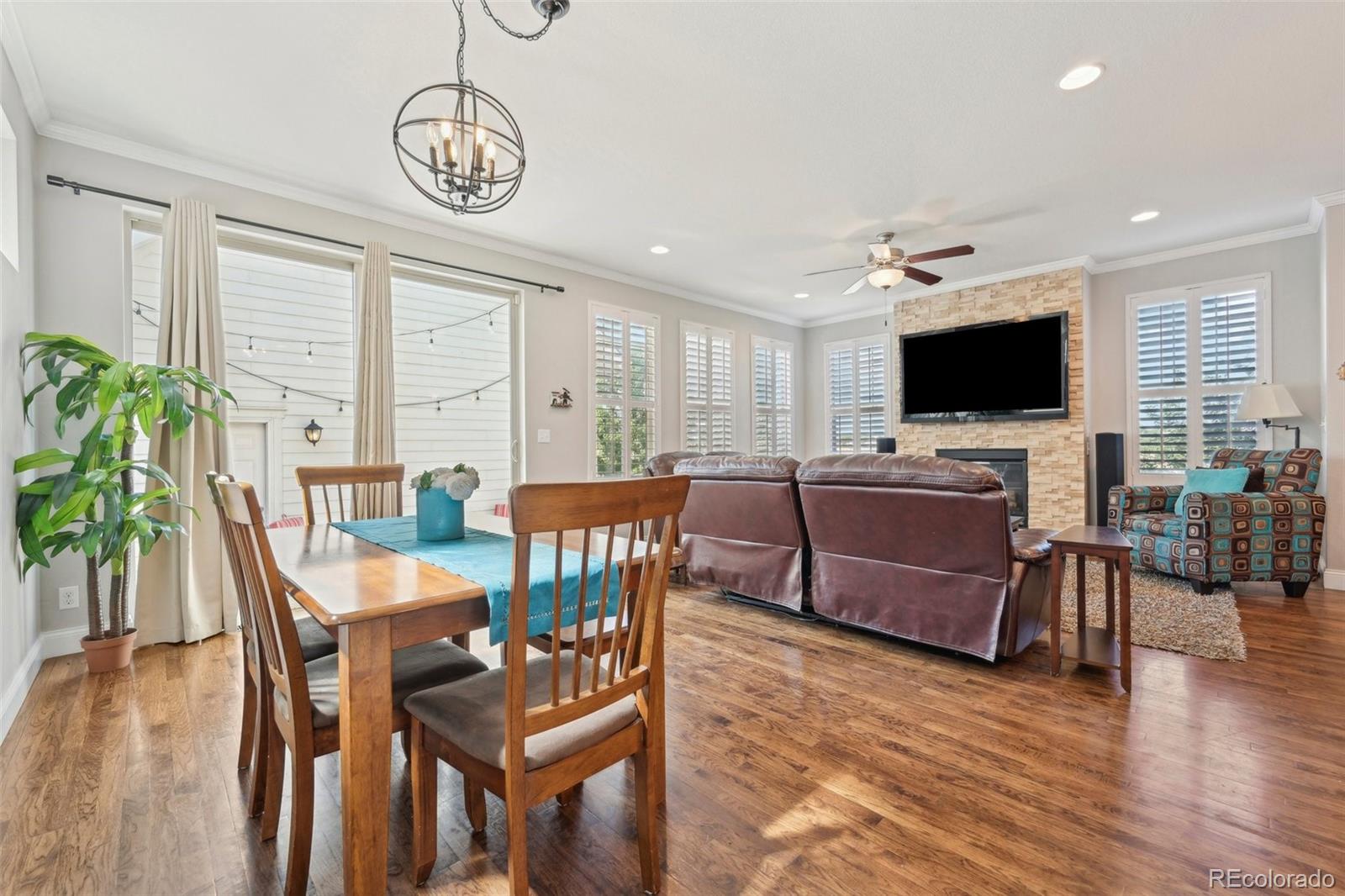 MLS Image #5 for 7902 e 49th place,denver, Colorado
