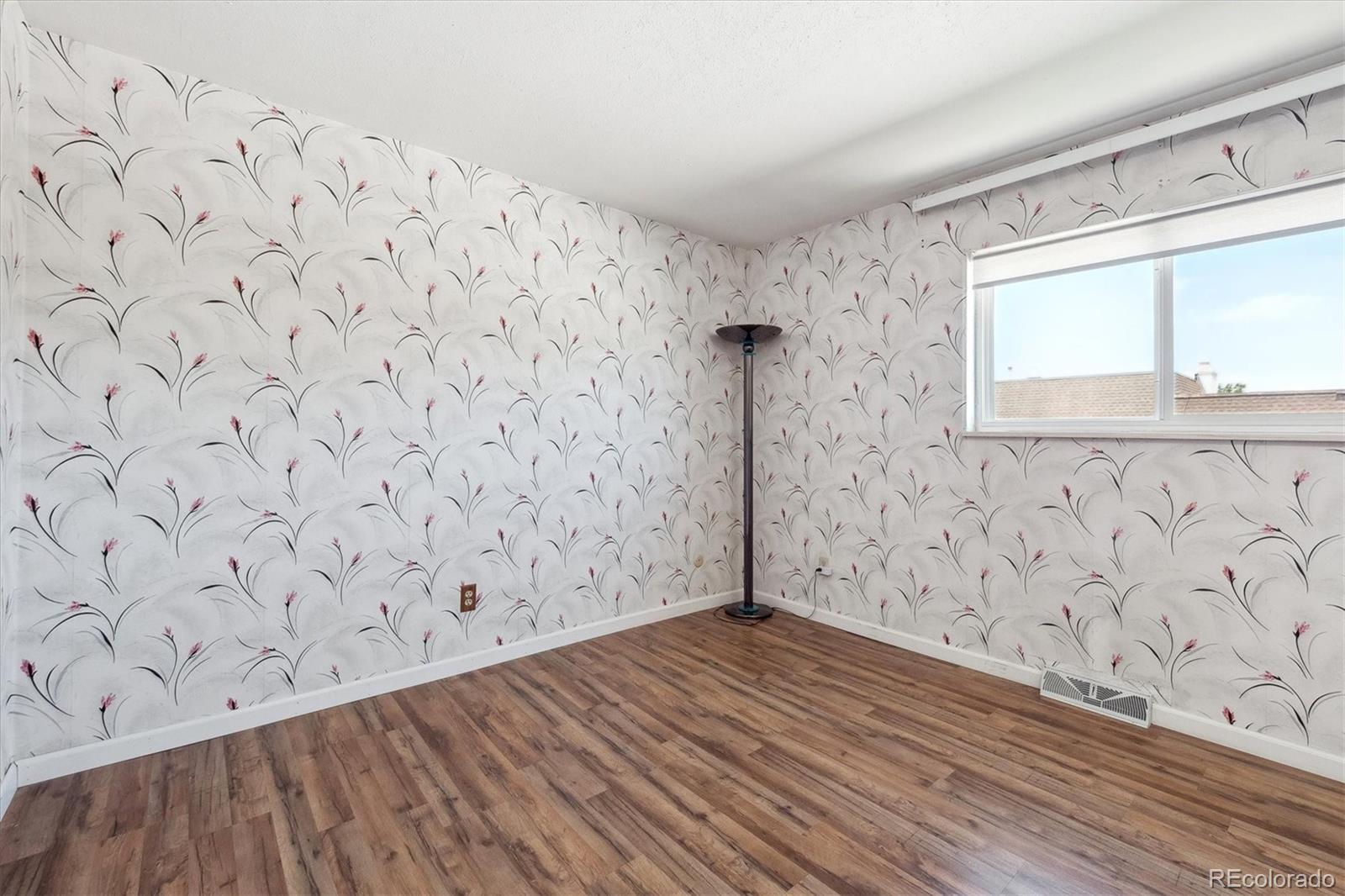 MLS Image #16 for 6400 e mississippi avenue,denver, Colorado
