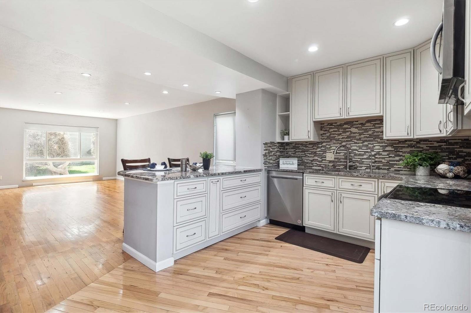 MLS Image #2 for 6400 e mississippi avenue,denver, Colorado