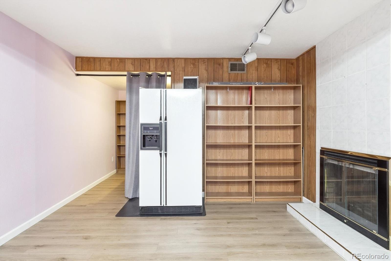 MLS Image #21 for 6400 e mississippi avenue,denver, Colorado