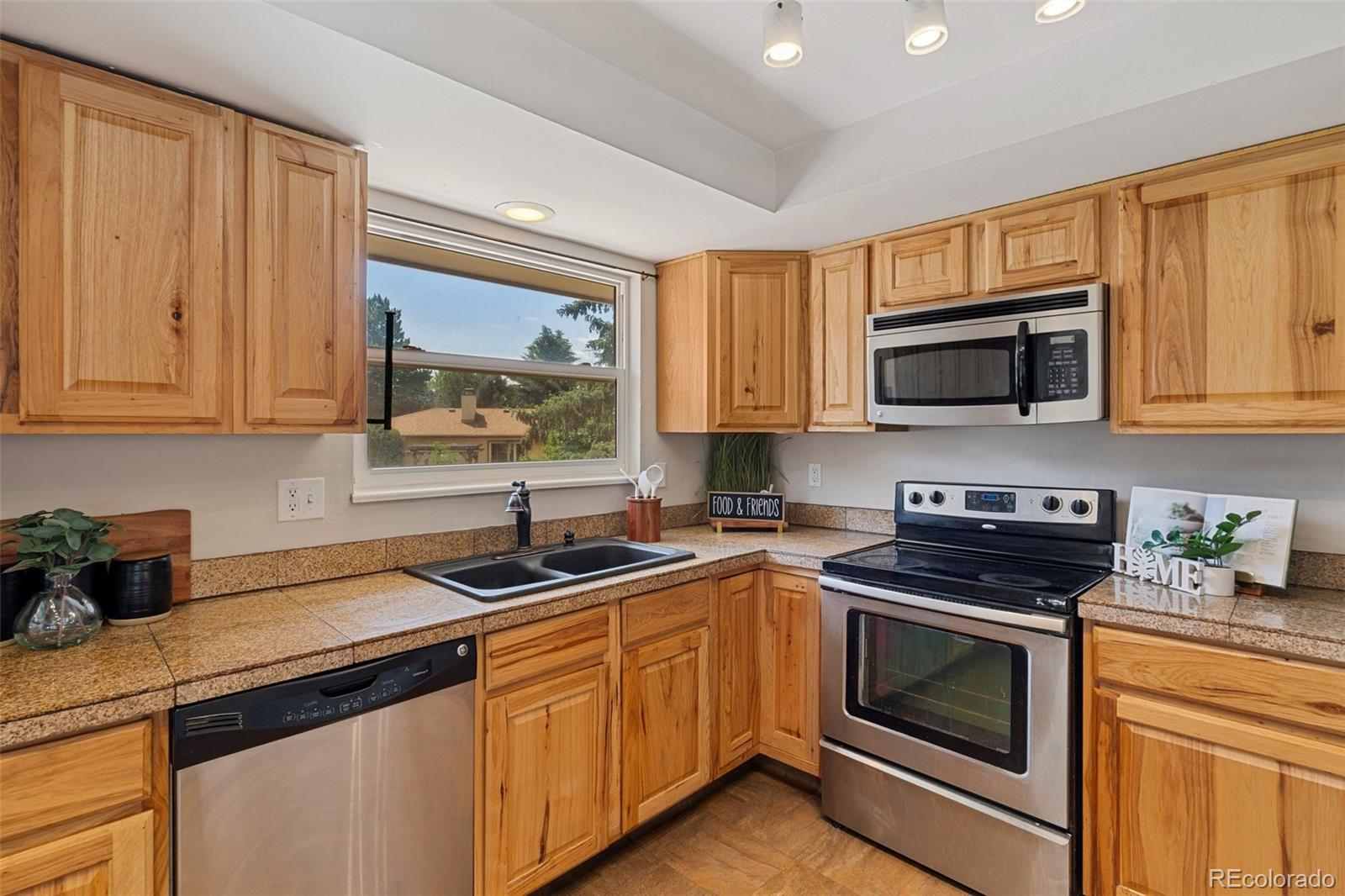MLS Image #8 for 4451  ranch circle,colorado springs, Colorado