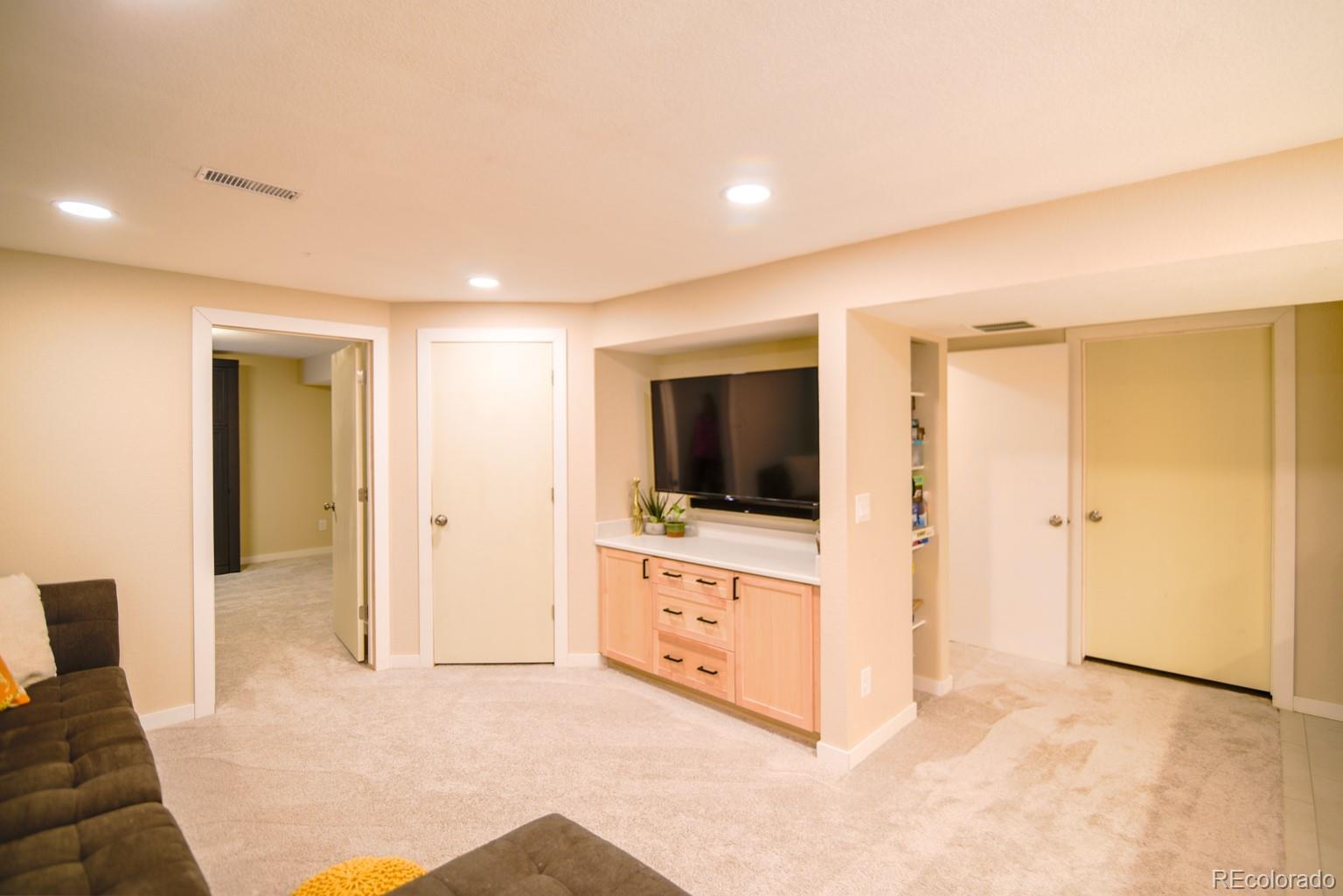 MLS Image #16 for 12498 w prentice drive,littleton, Colorado