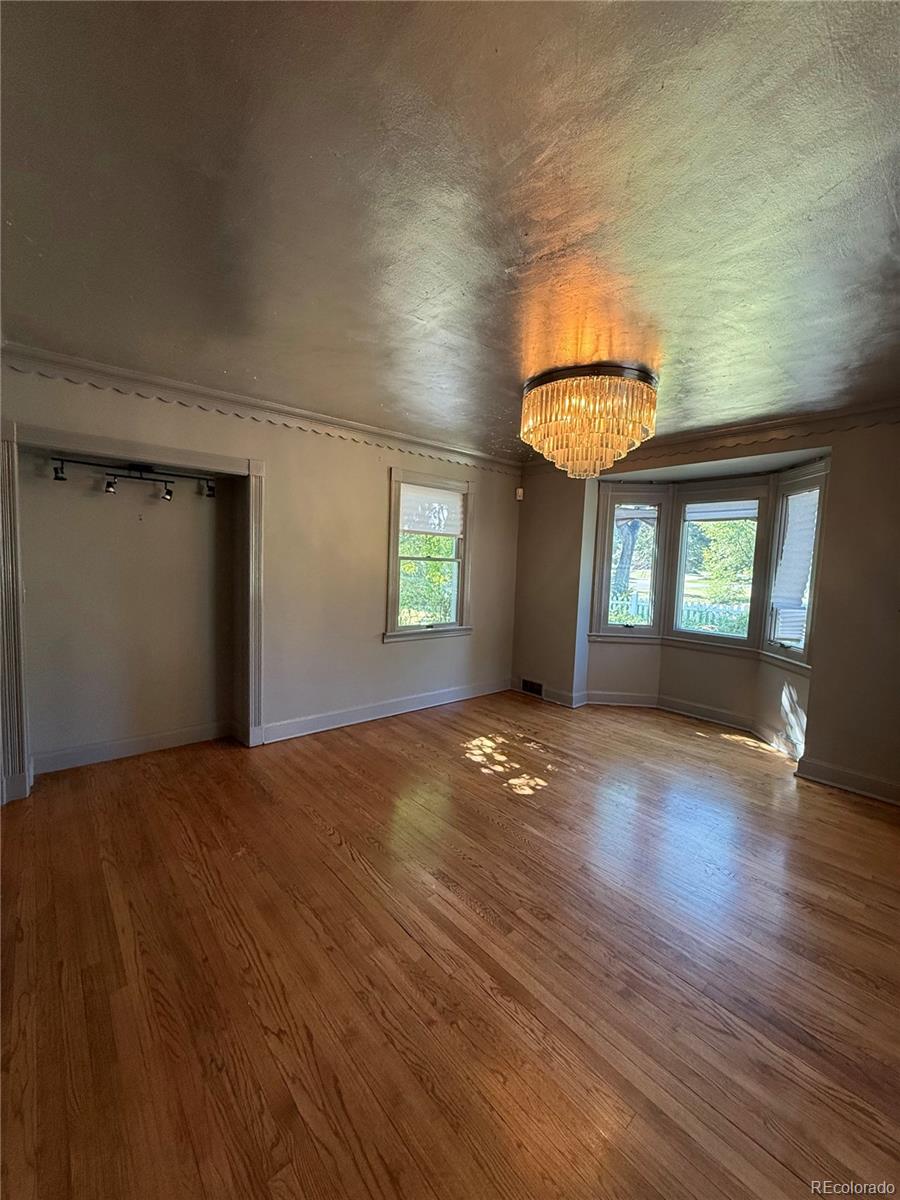 MLS Image #14 for 6375 e 6th avenue parkway,denver, Colorado