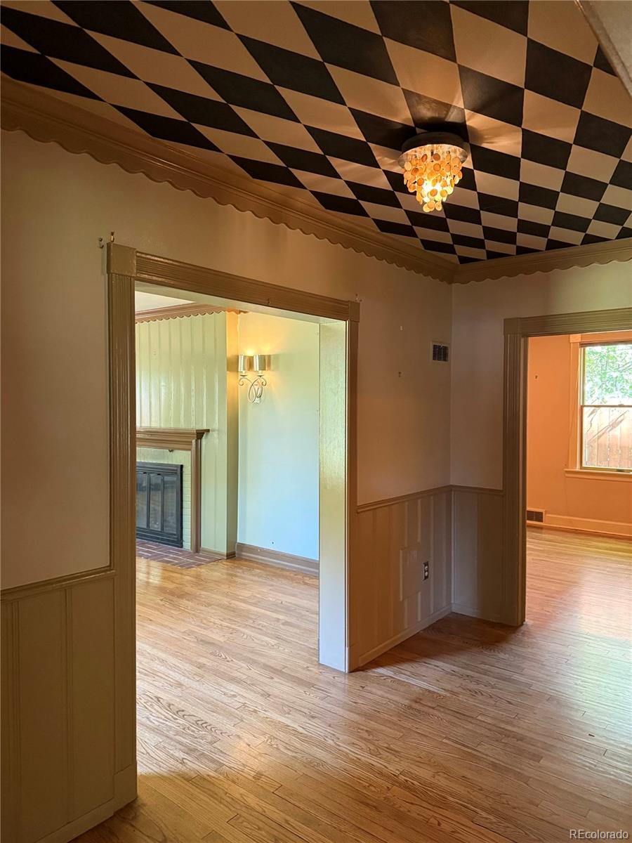 MLS Image #7 for 6375 e 6th avenue parkway,denver, Colorado