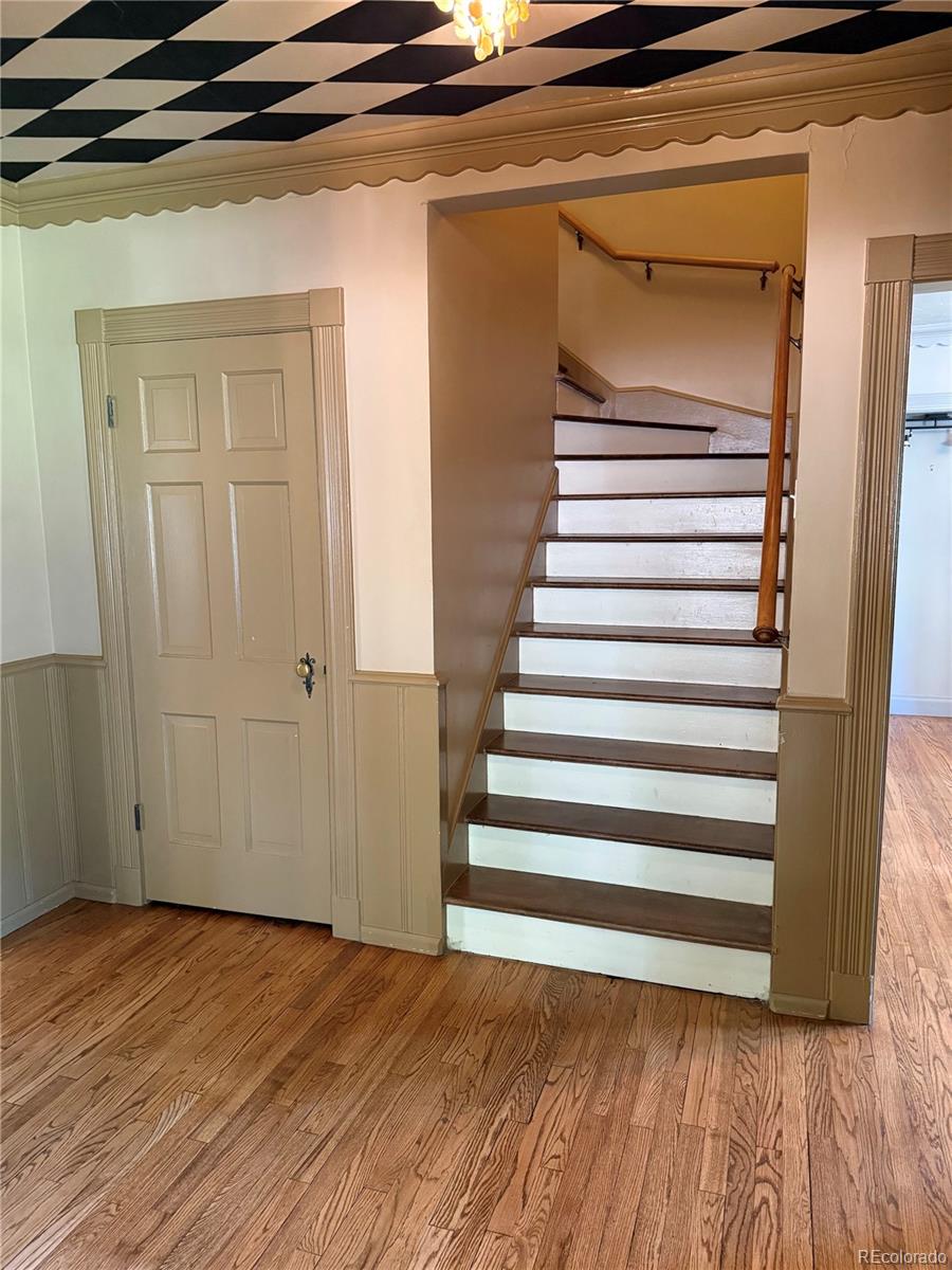 MLS Image #8 for 6375 e 6th avenue parkway,denver, Colorado