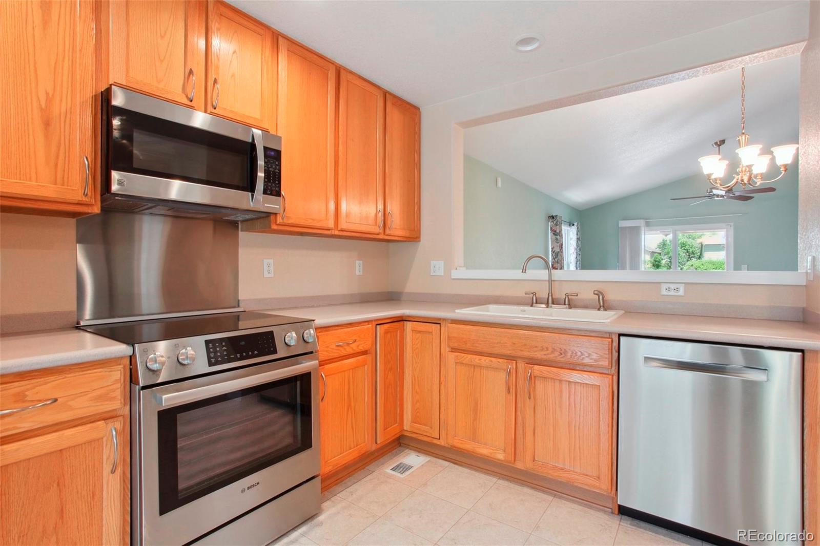 MLS Image #10 for 5740 s tempe court,aurora, Colorado