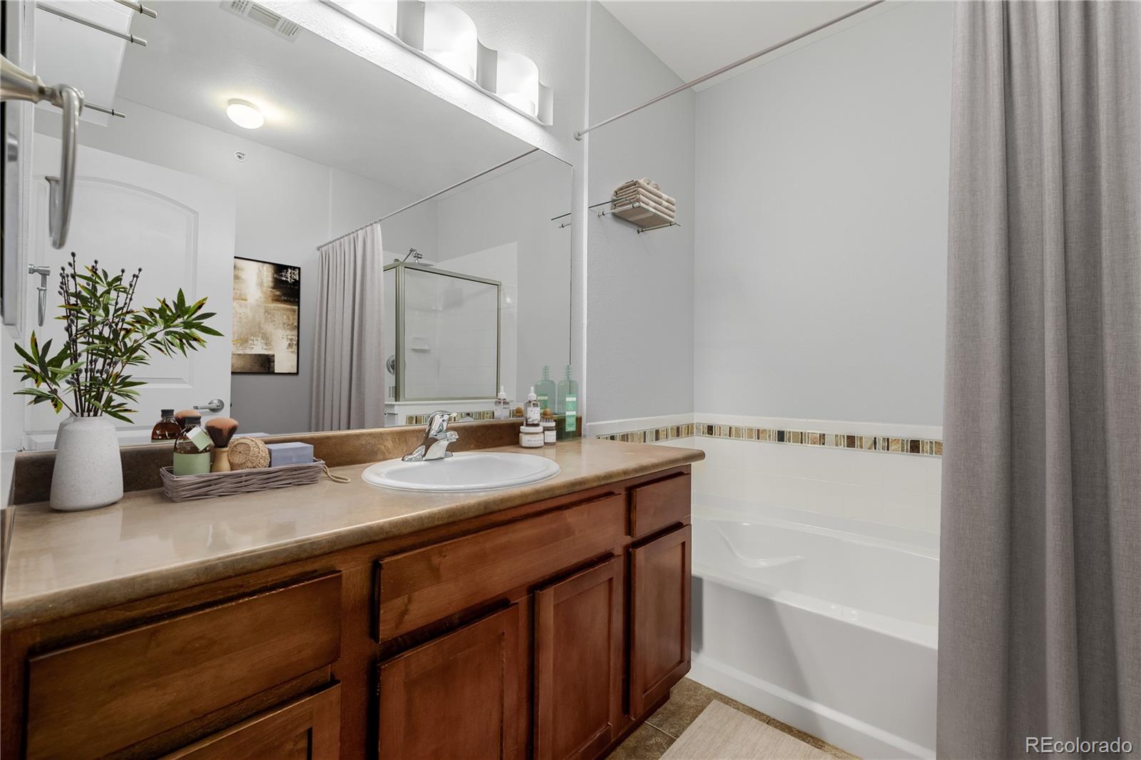 MLS Image #6 for 13456  via varra  401,broomfield, Colorado