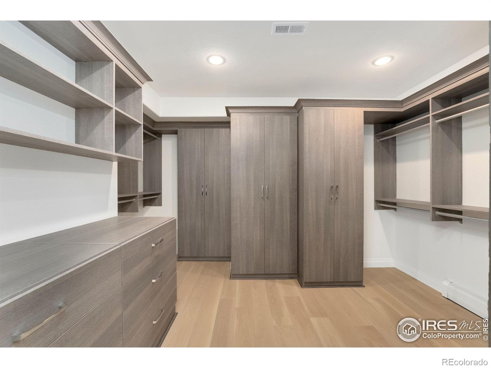 MLS Image #17 for 2111 e alameda avenue,denver, Colorado