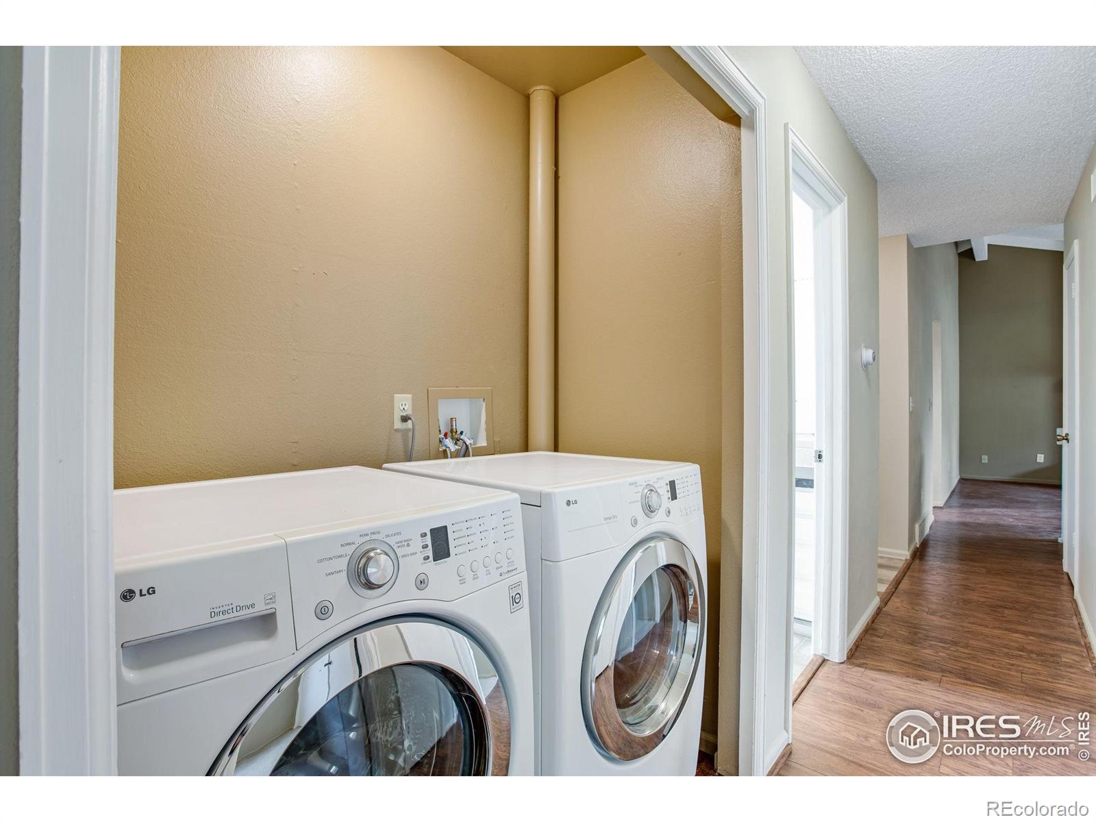 MLS Image #22 for 2043  tunis circle,fort collins, Colorado