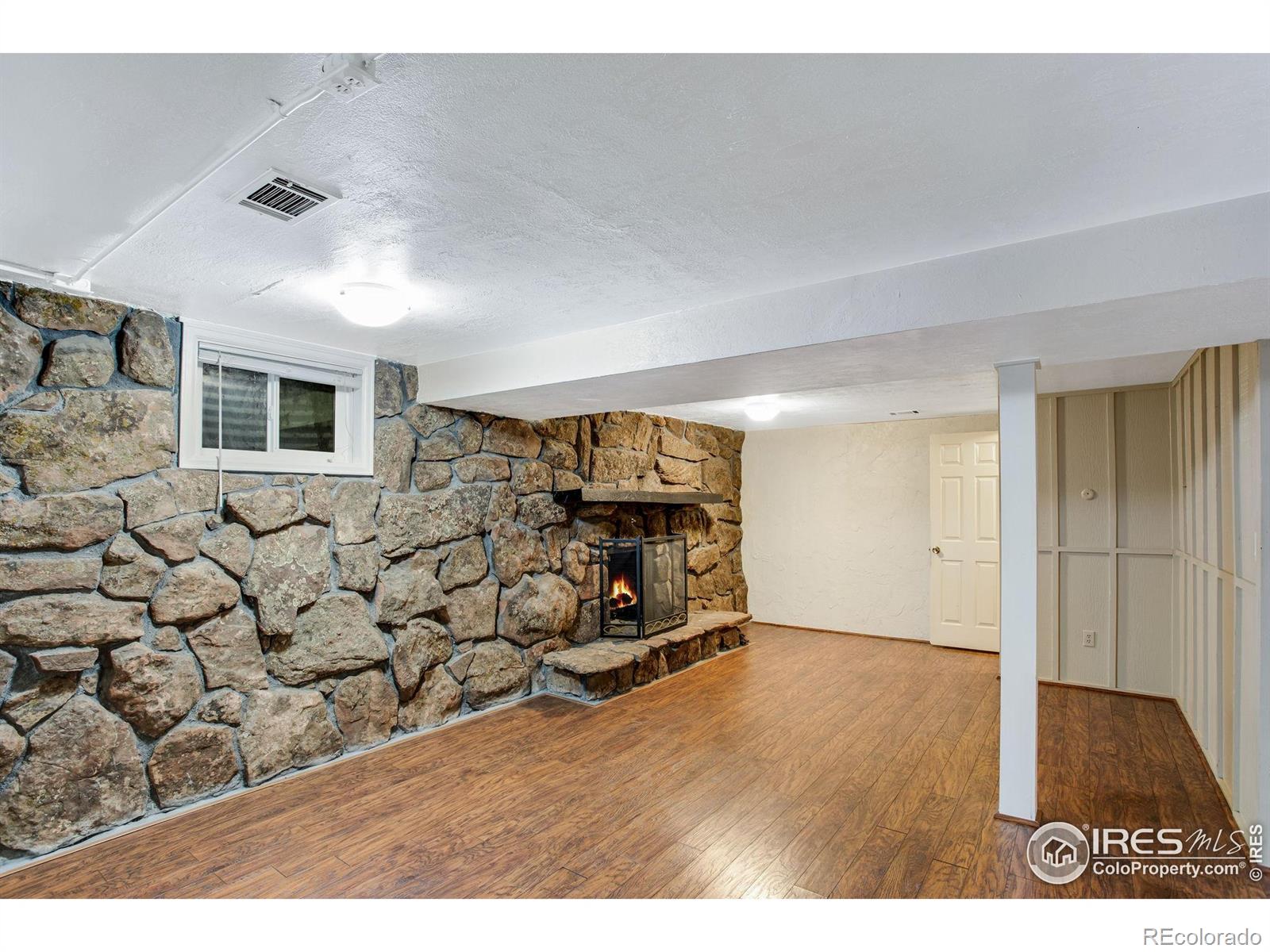 MLS Image #23 for 2043  tunis circle,fort collins, Colorado