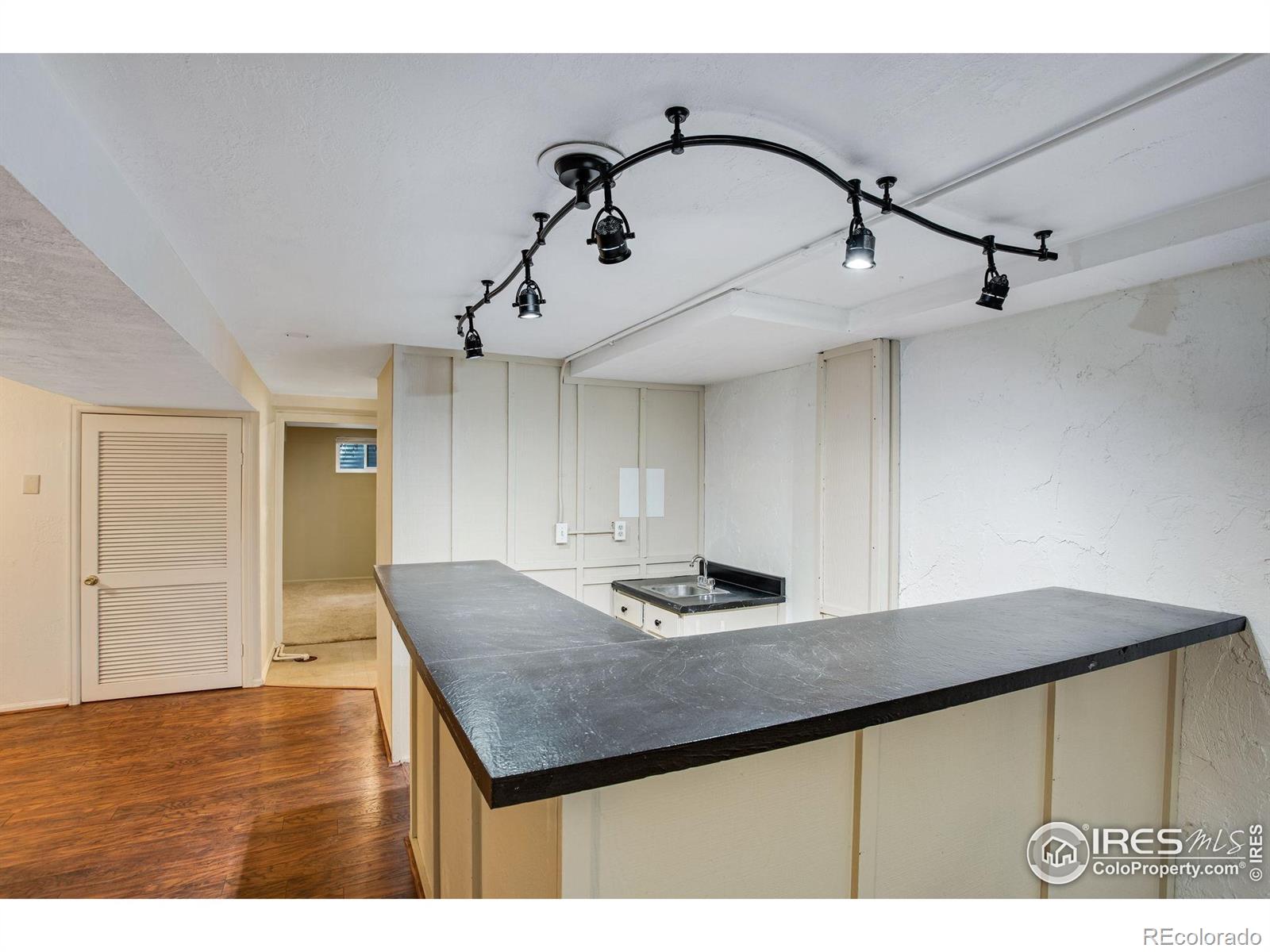 MLS Image #28 for 2043  tunis circle,fort collins, Colorado