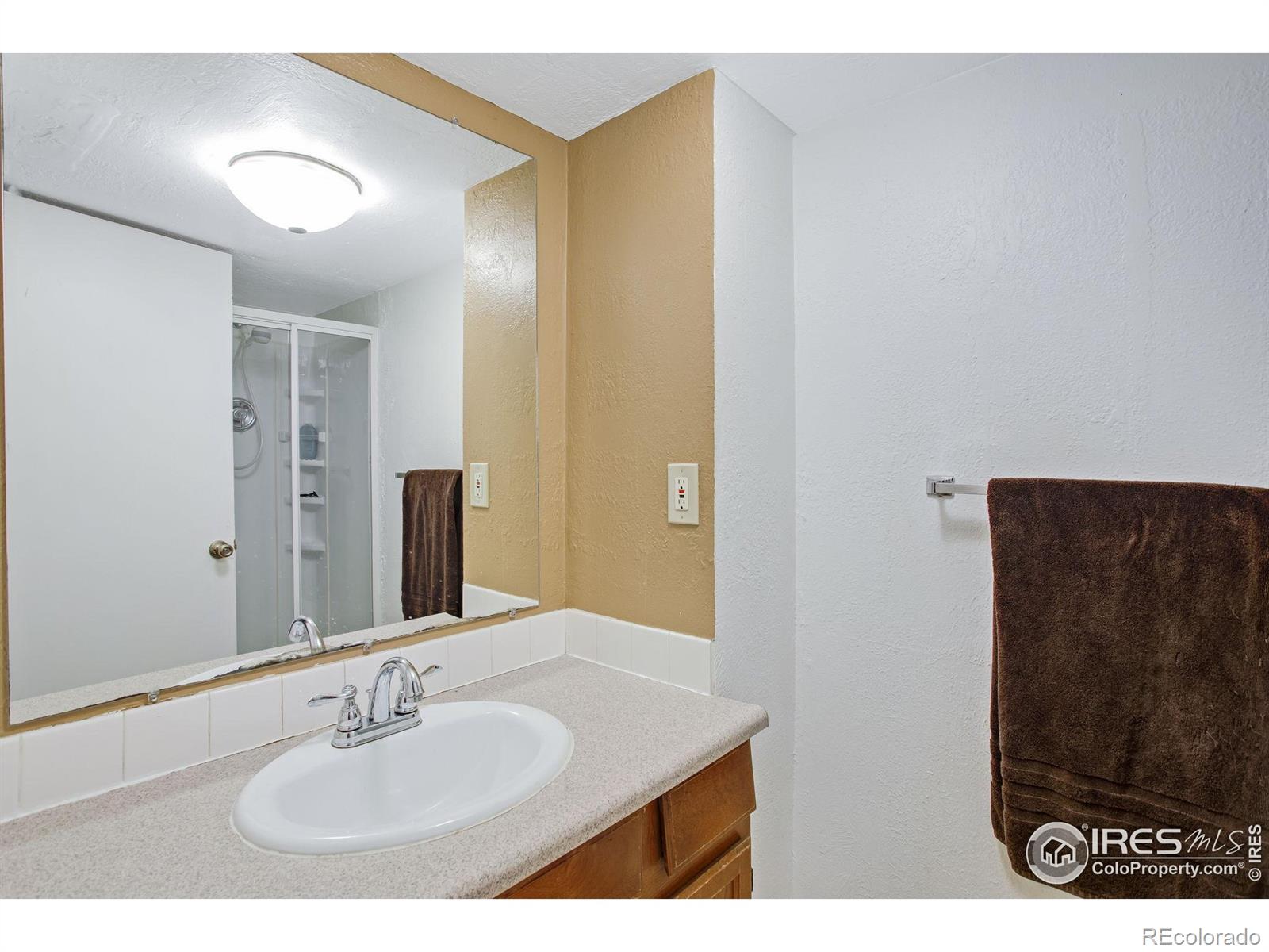MLS Image #33 for 2043  tunis circle,fort collins, Colorado