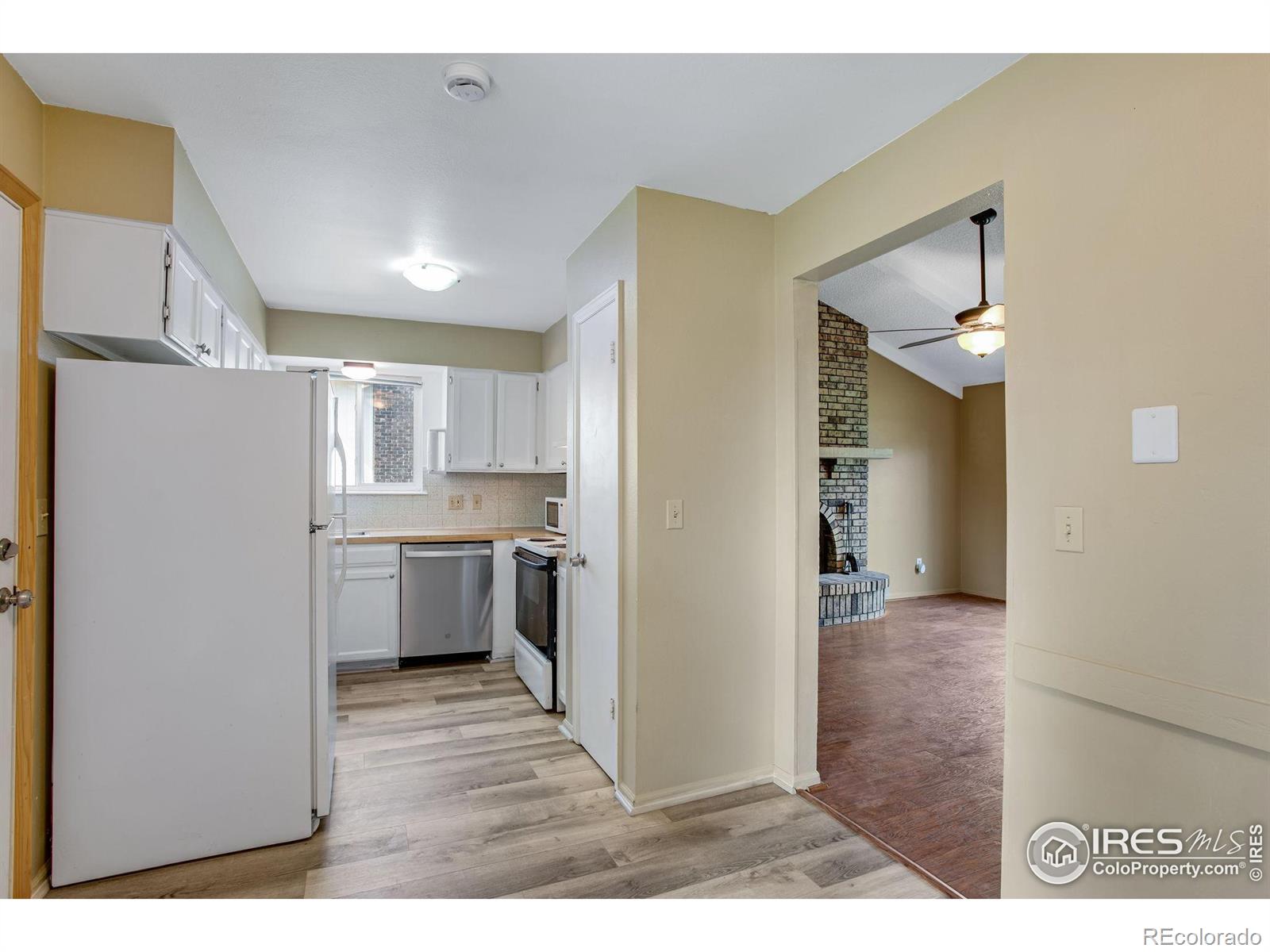 MLS Image #6 for 2043  tunis circle,fort collins, Colorado