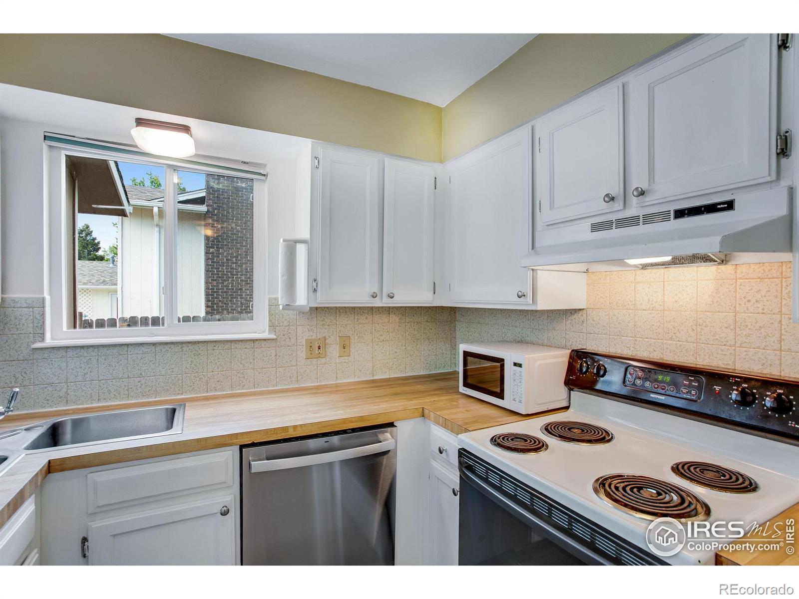 MLS Image #8 for 2043  tunis circle,fort collins, Colorado