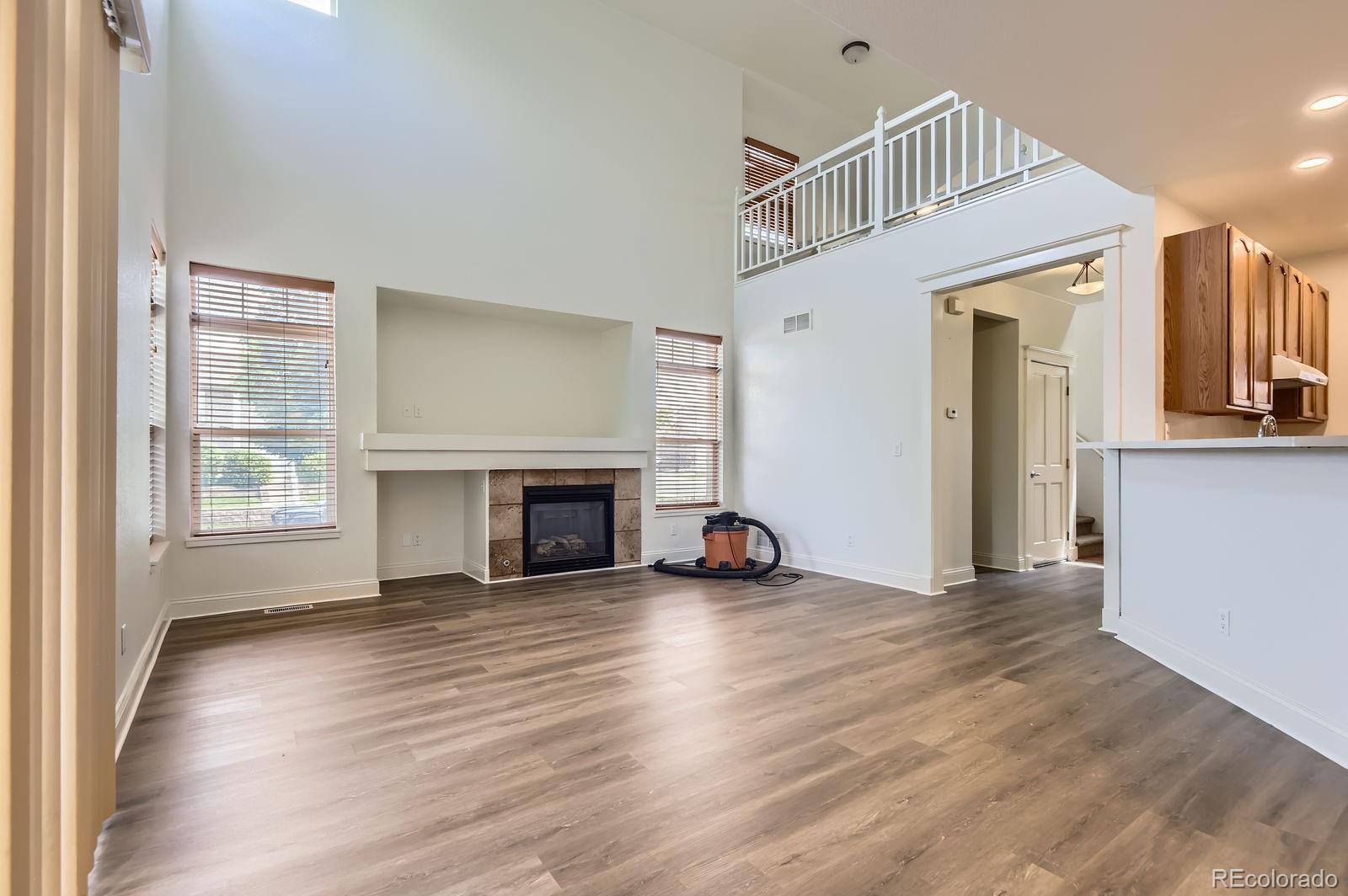 MLS Image #5 for 19259 e caspian place,aurora, Colorado