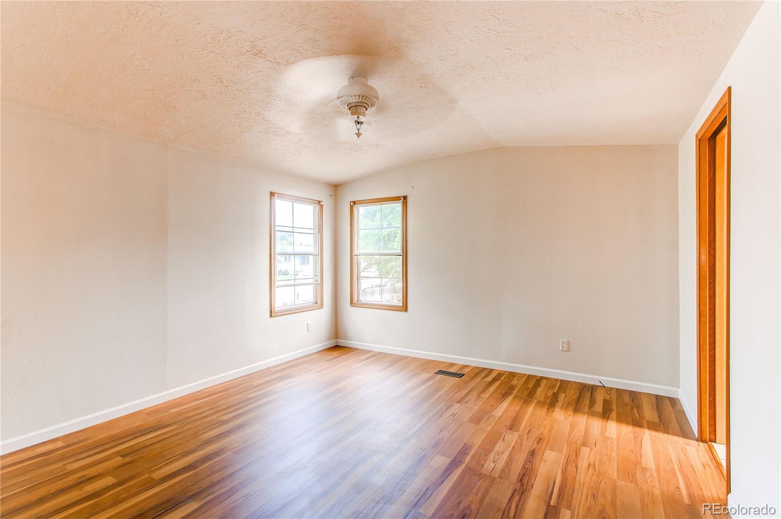 MLS Image #16 for 4500  hot springs drive,greeley, Colorado
