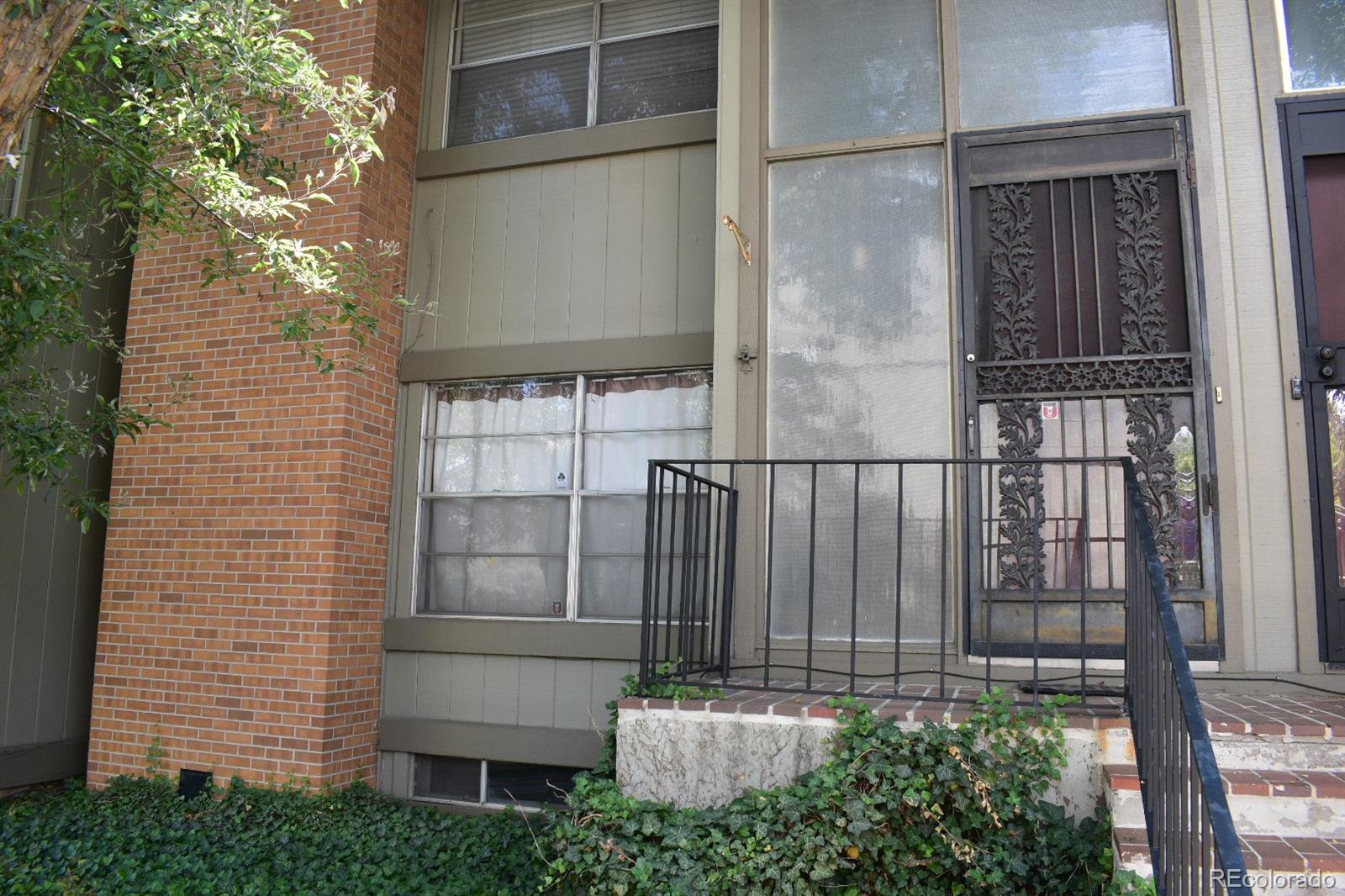 MLS Image #1 for 3548 s hillcrest drive,denver, Colorado
