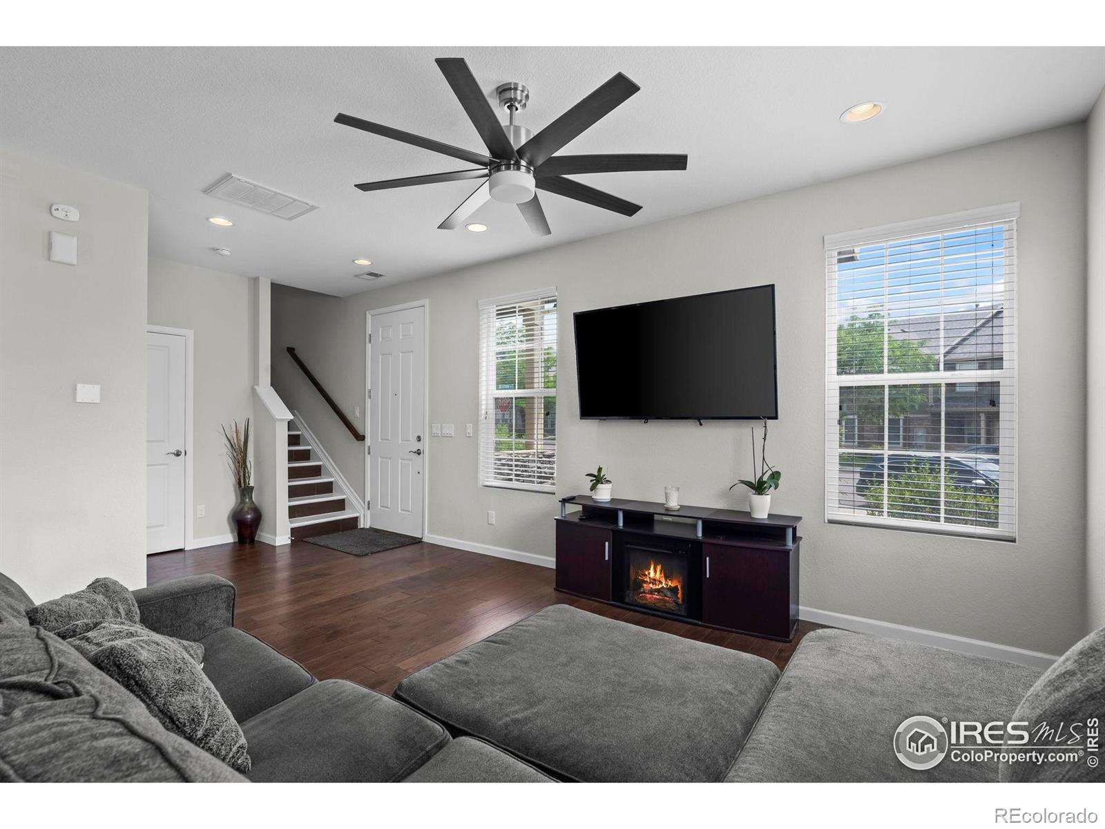 MLS Image #4 for 12724  leyden street e,thornton, Colorado