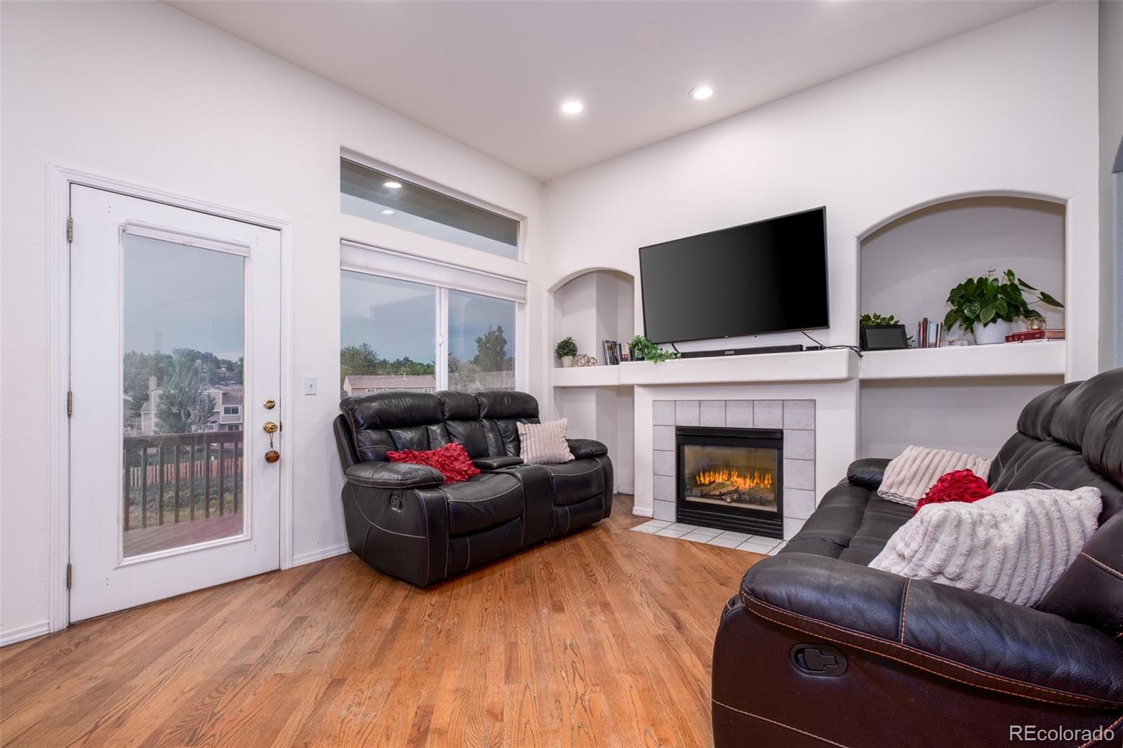 MLS Image #3 for 6245  fencerail heights,colorado springs, Colorado