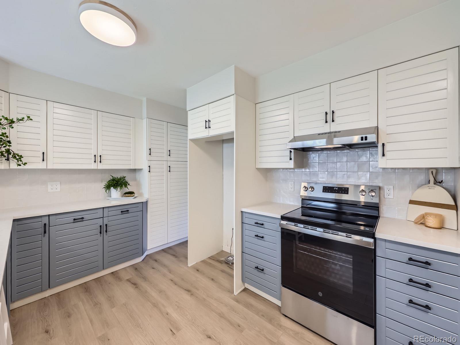 MLS Image #11 for 9540  king way,westminster, Colorado