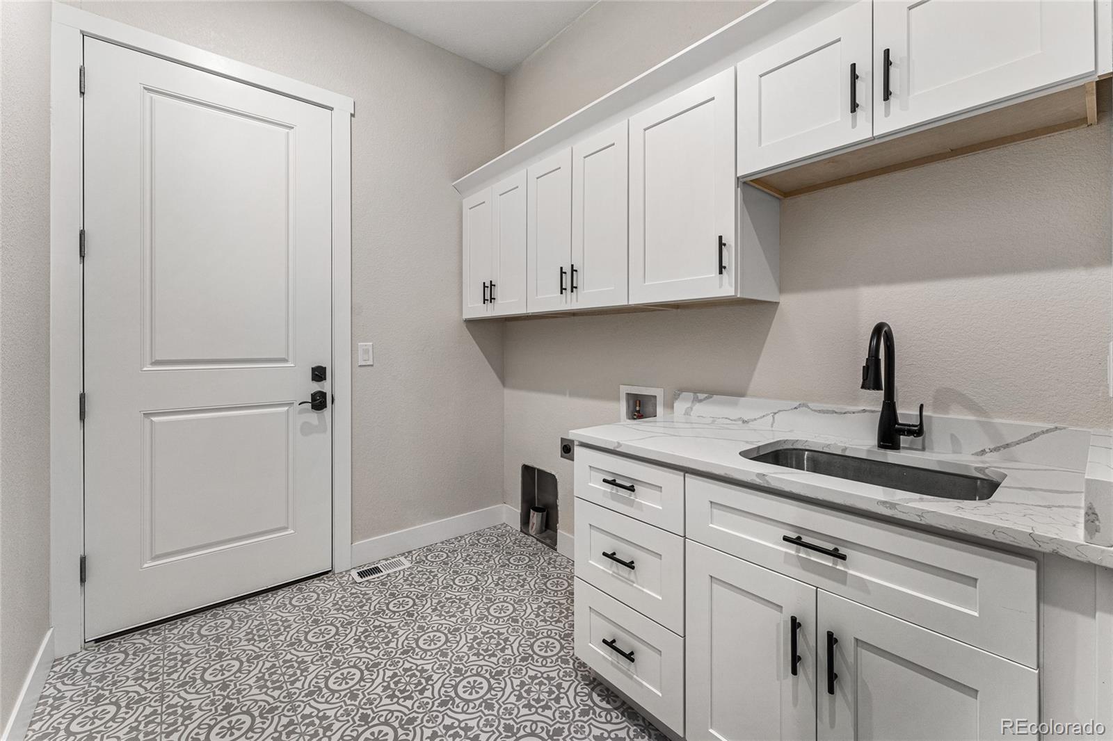 MLS Image #22 for 347 n cedar street,keenesburg, Colorado