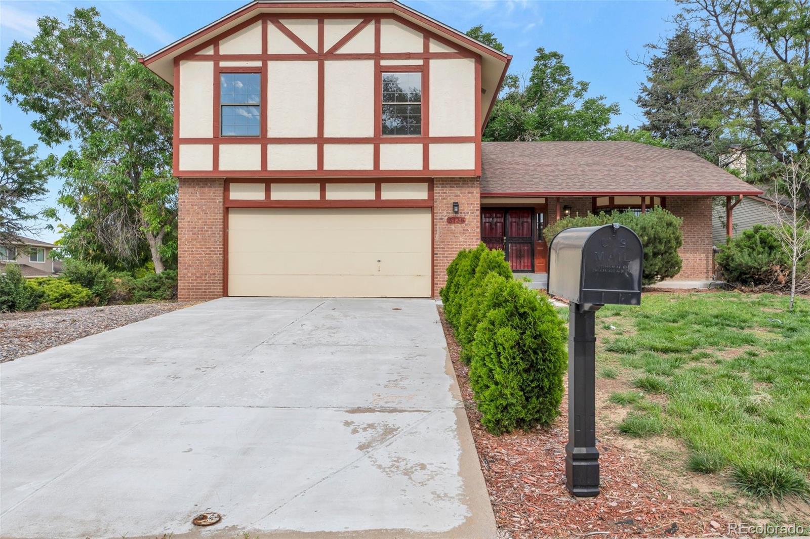 MLS Image #2 for 5138 s sedalia court,centennial, Colorado