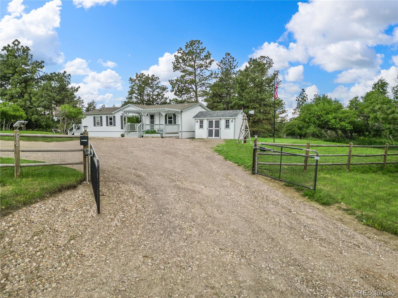 MLS Image #4 for 652  verdos drive,elizabeth, Colorado