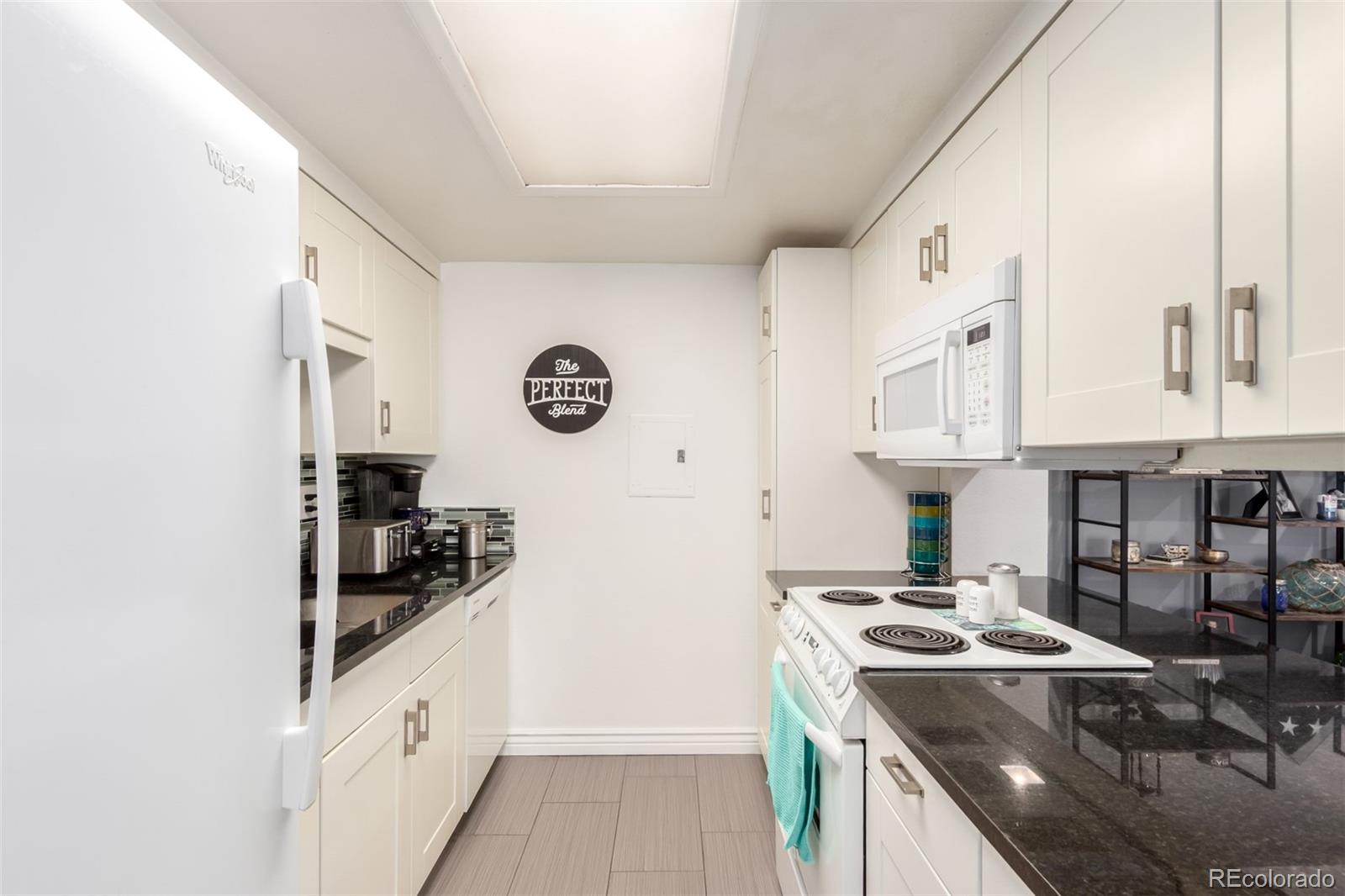 MLS Image #11 for 12132  huron street,denver, Colorado