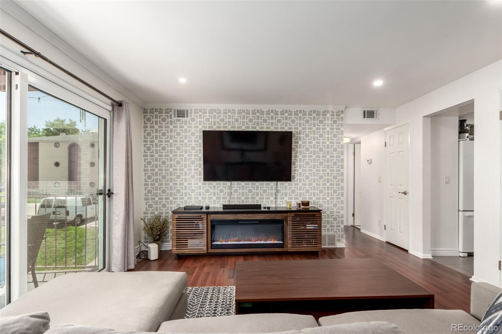 MLS Image #4 for 12132  huron street,denver, Colorado