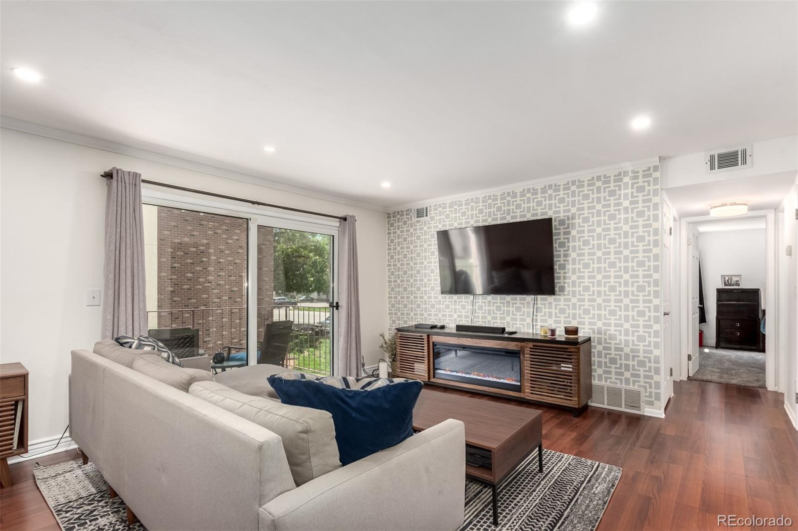 MLS Image #5 for 12132  huron street,denver, Colorado