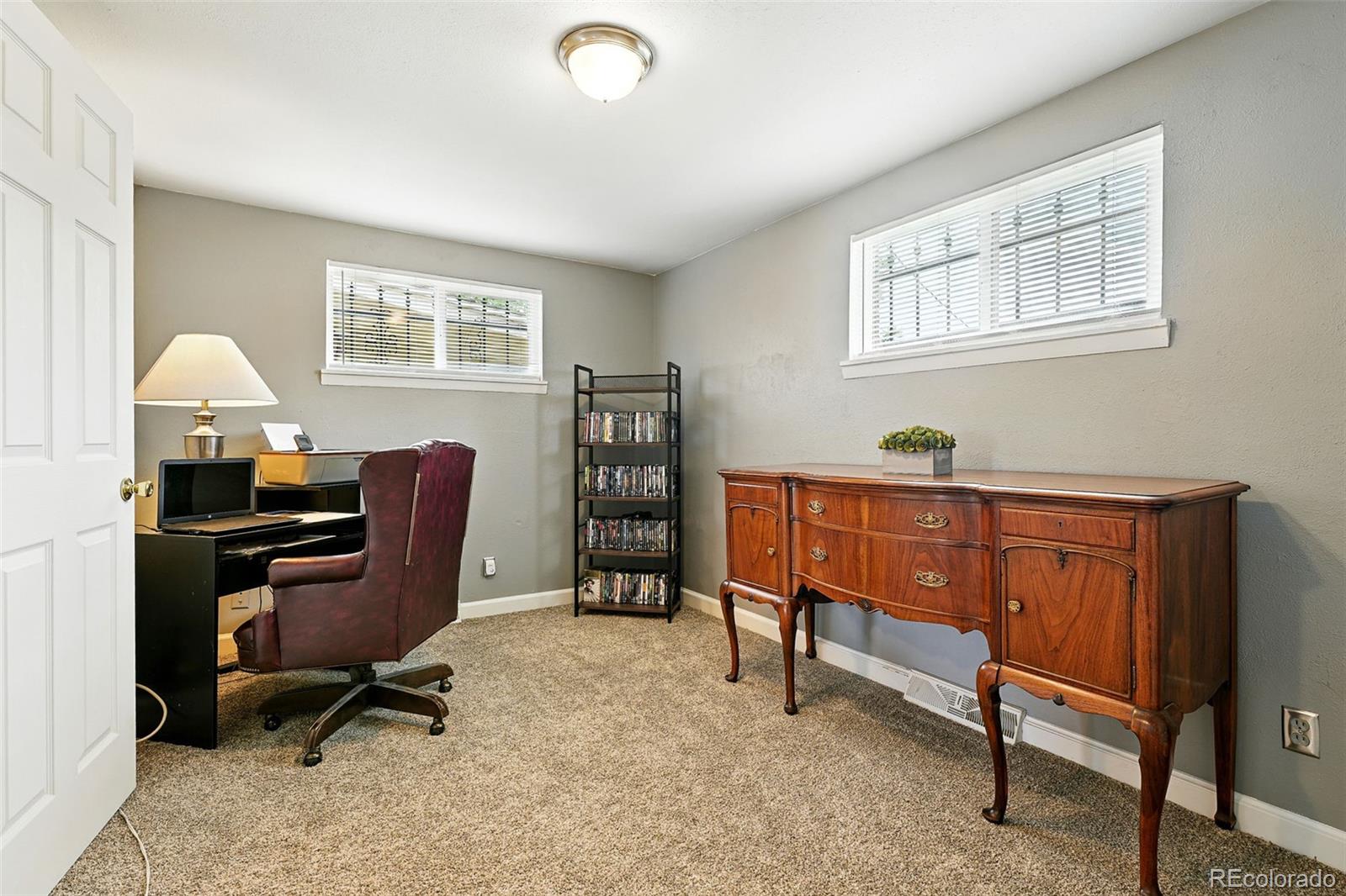 MLS Image #17 for 2461  niagara street,denver, Colorado
