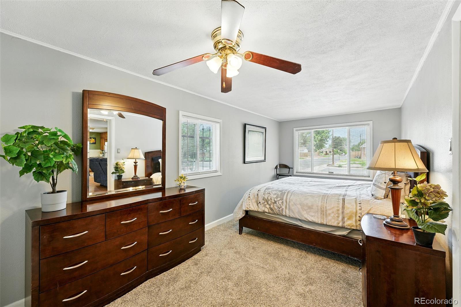 MLS Image #24 for 2461  niagara street,denver, Colorado